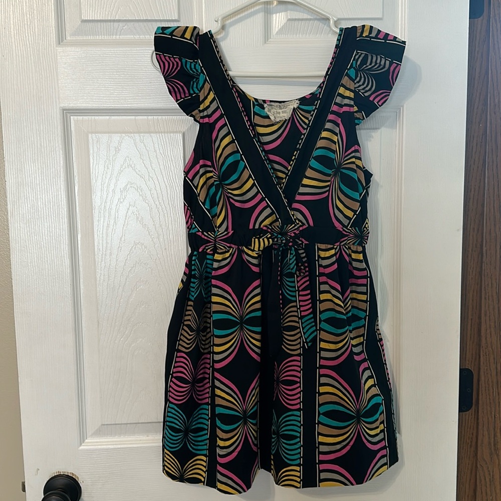 Women’s multi color print short sleeve blouse